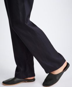 Dianegregory.shopeb8ce46293 3