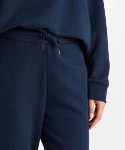 Dianegregory.shopf47646fc97 1